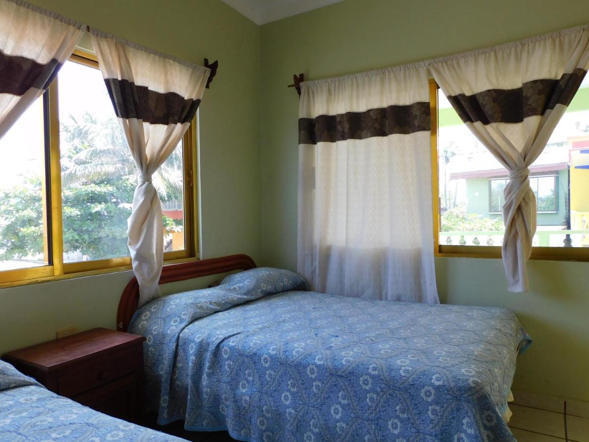 Casa De Huespedes Yoli By Rotamundos Hotel Playa Chachalacas Екстериор снимка