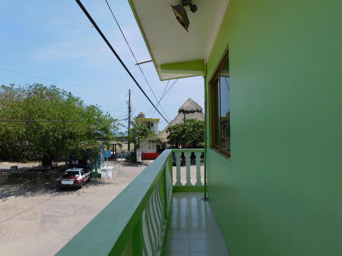 Casa De Huespedes Yoli By Rotamundos Hotel Playa Chachalacas Екстериор снимка