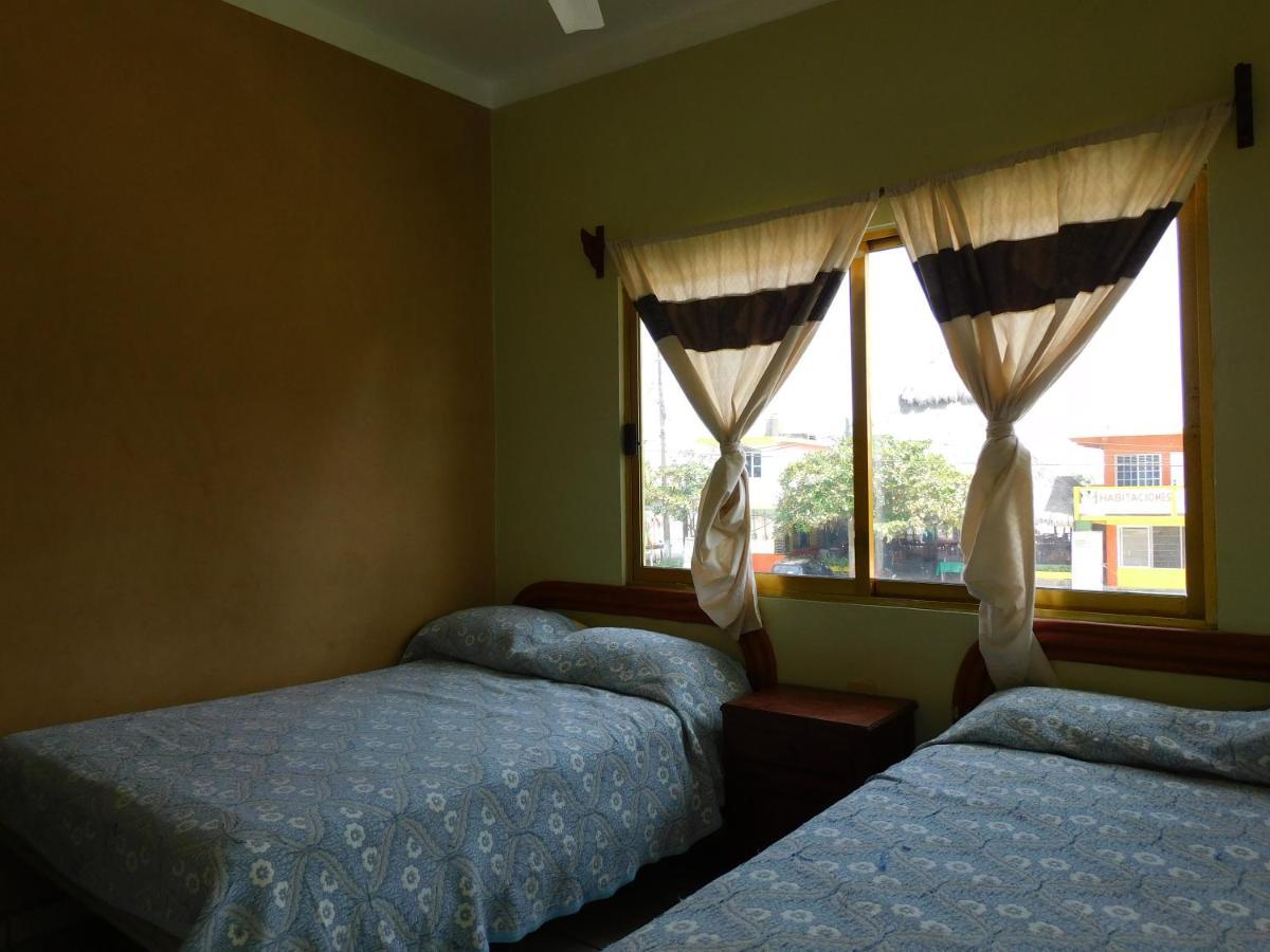 Casa De Huespedes Yoli By Rotamundos Hotel Playa Chachalacas Екстериор снимка